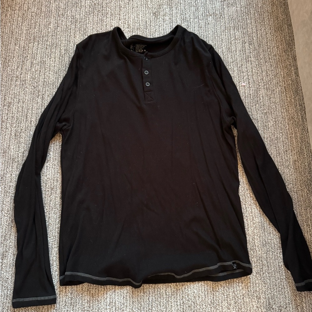 Ptula men’s base layer Henley